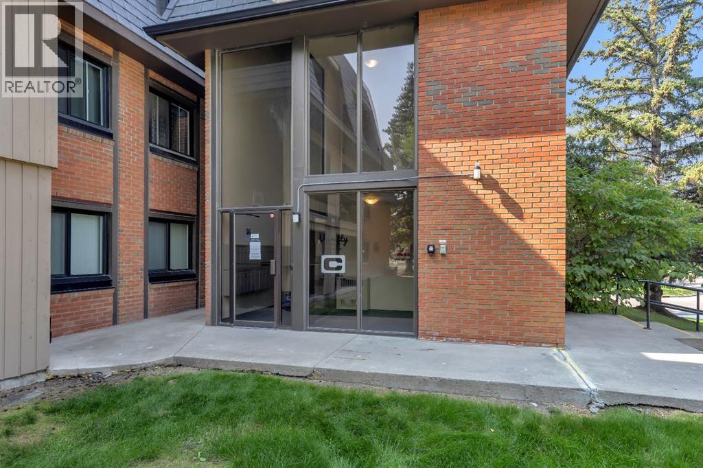 4001 49 Street Nw Unit 3303 #c, Calgary, AB T3A 2C9