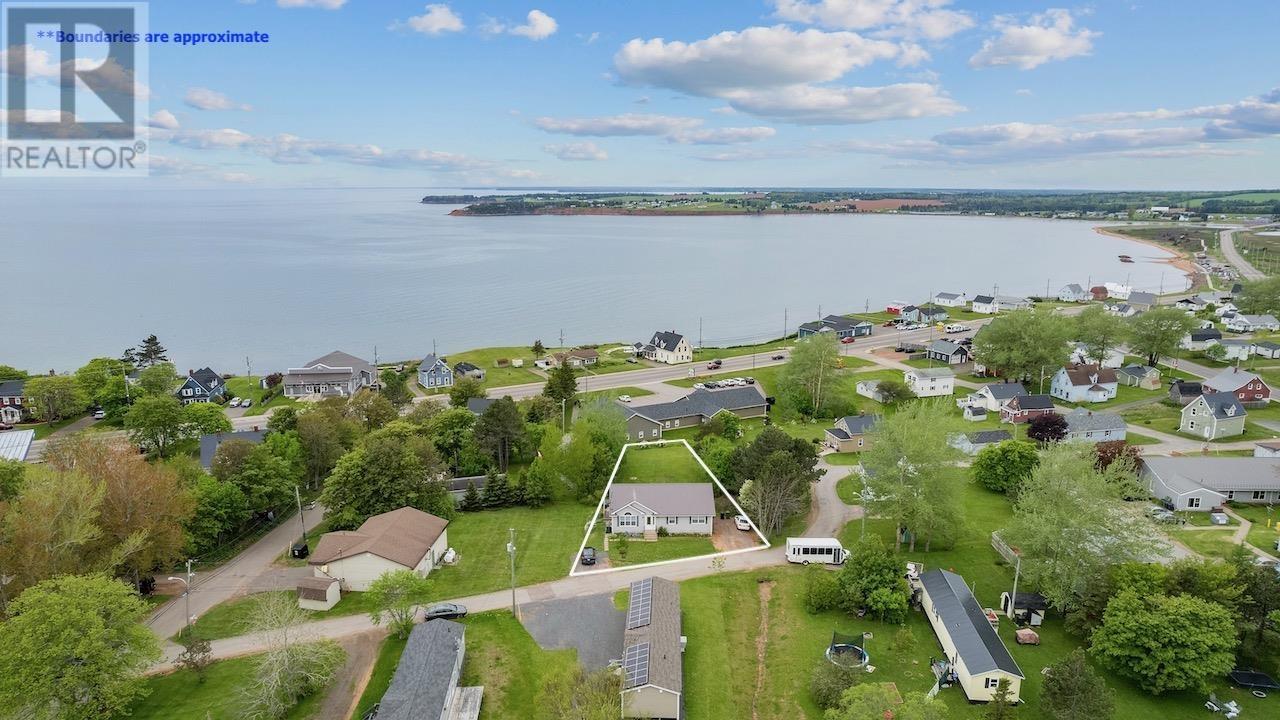 7 Spring St, Souris, PE C0A 2B0