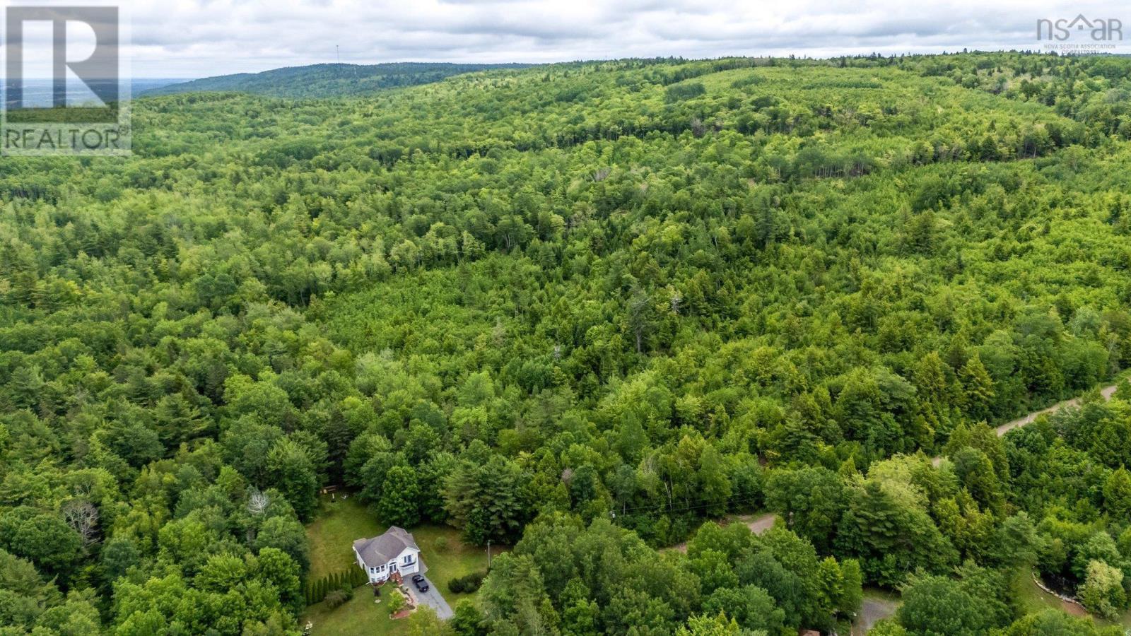 No 14 Highway, Windsor Forks, NS B0N 2T0