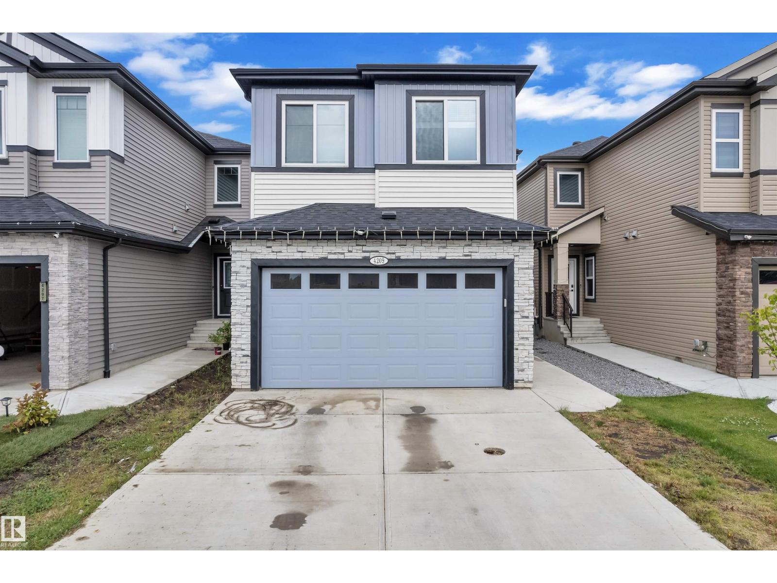 38 St Unit 4209 #a, Beaumont, AB T4X 2Z6