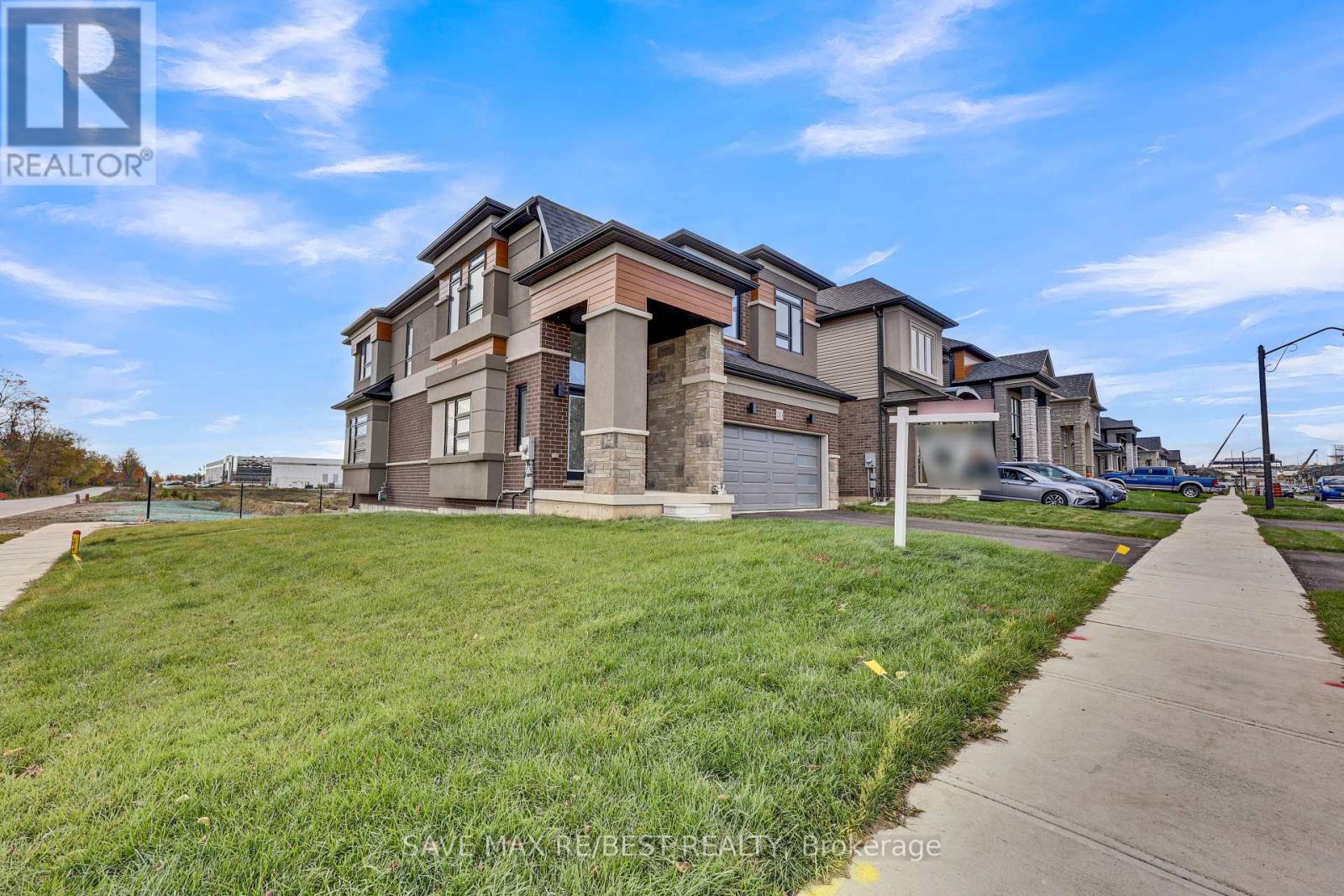 130 Hitchman St, Brant Paris, ON N3L 0N6