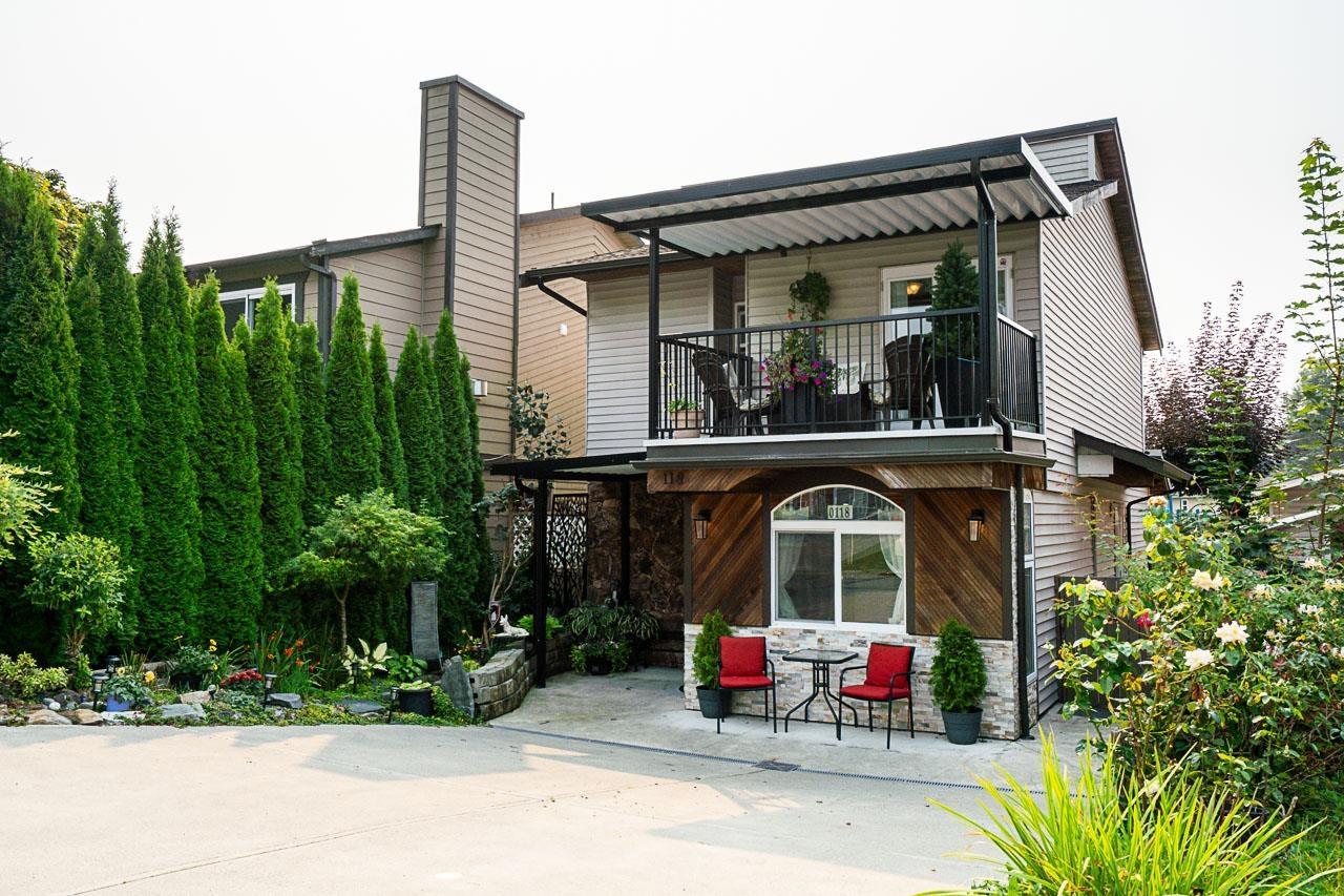 118 Springfield Dr, Langley, BC V4W 3K8