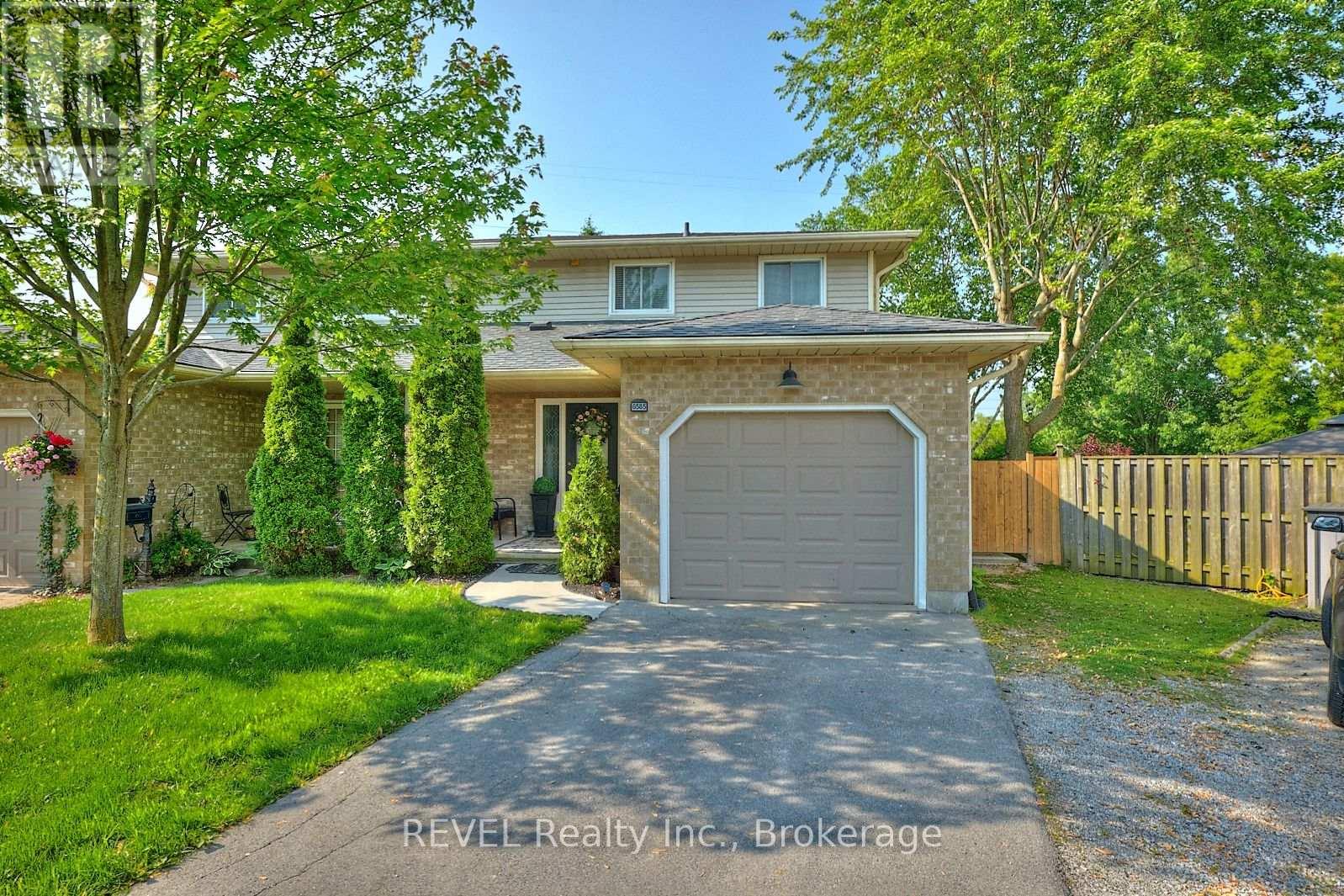 6585 Kuhn Cres, Niagara Falls, ON L2H 2H1