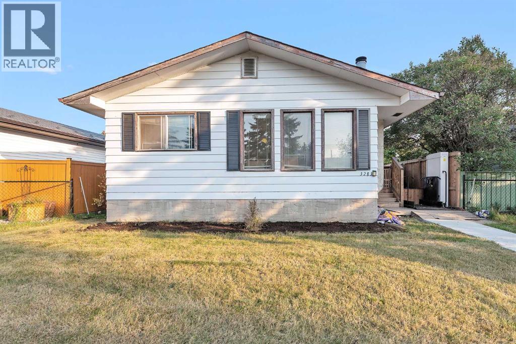 3283 Dover Ridge Dr SE, Calgary, AB T2B 2A8