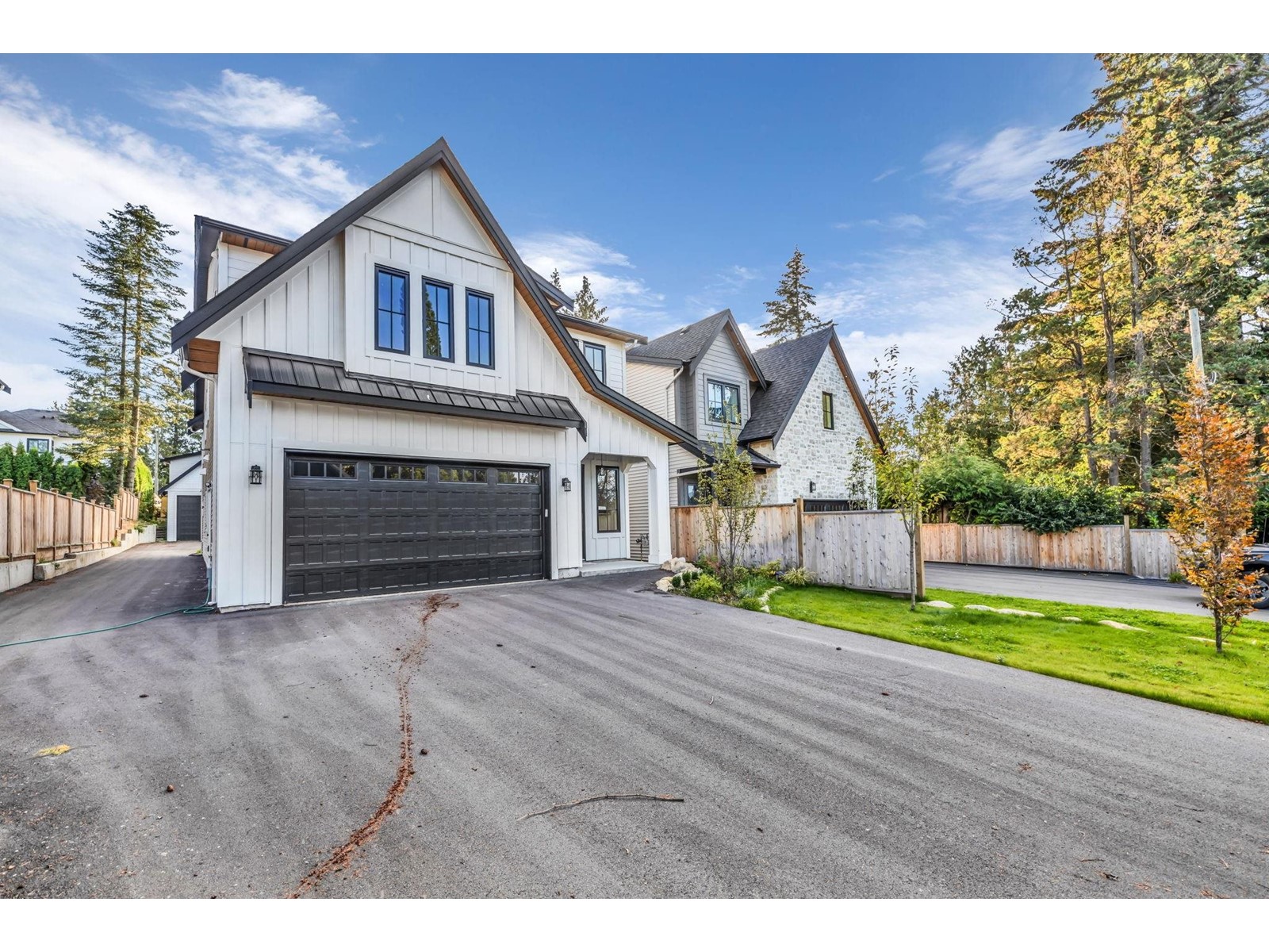 23762 Old Yale Rd, Langley, BC V2Z 2K4