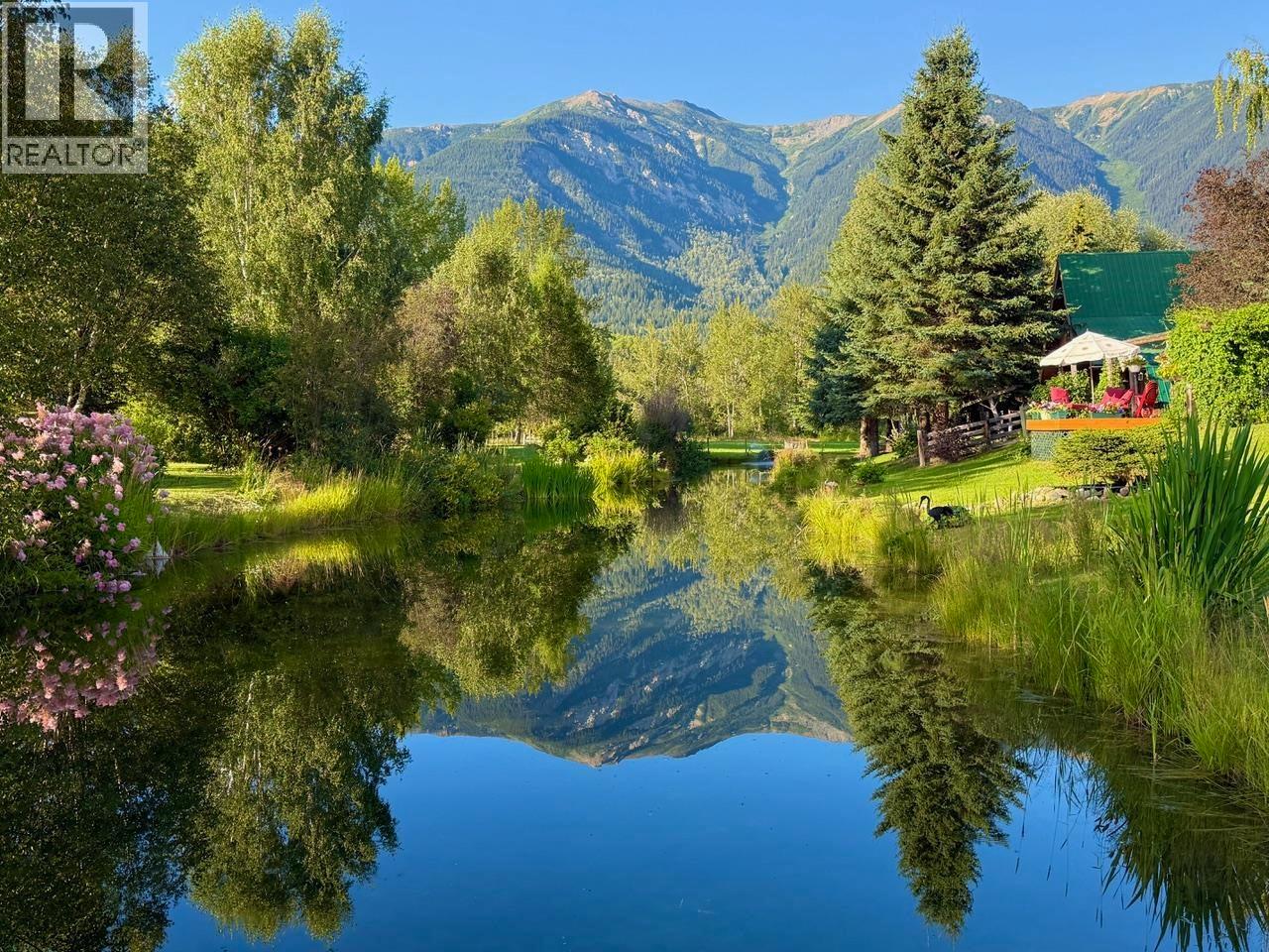 6161 Dunster Station Rd, Dunster, BC V0J 1J0