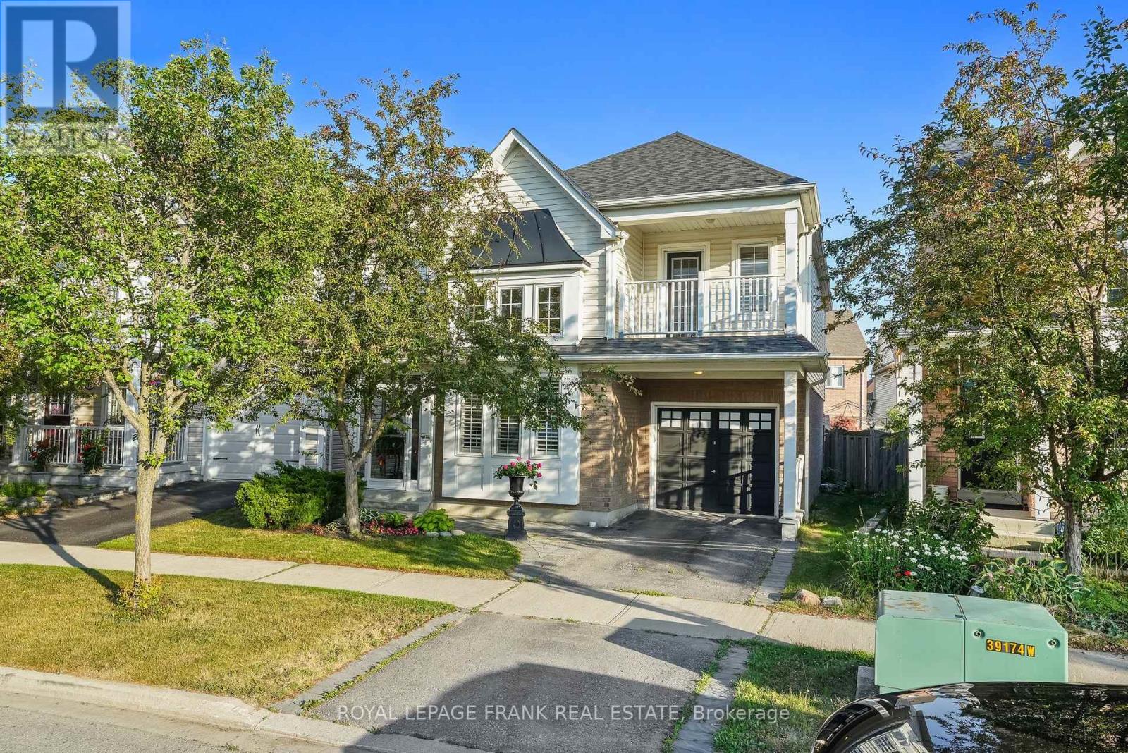 9 Holloway Dr, Ajax, ON L1Z 1M5