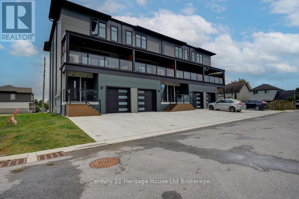 1103 361 Quarter Town Line, Tillsonburg, ON N4G 5T9