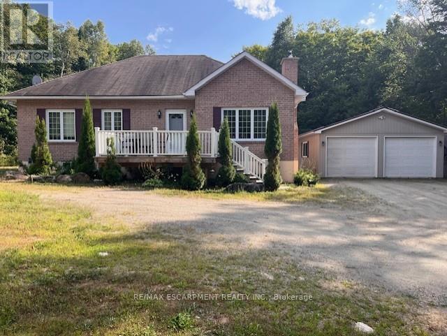 17182 Highway 118, Highlands East Monmouth, ON K0M 1S0