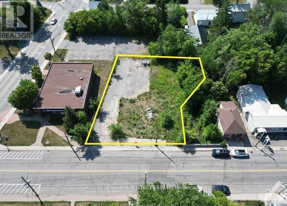 8212 Victoria St, Ottawa, ON K0A 2P0