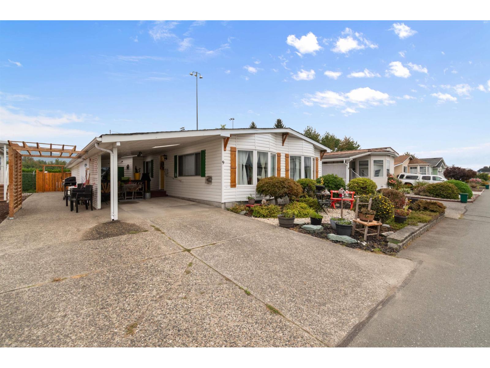 9055 Ashwell Roadchilliwack Proper West Unit 9, Chilliwack, BC V2P 7S6