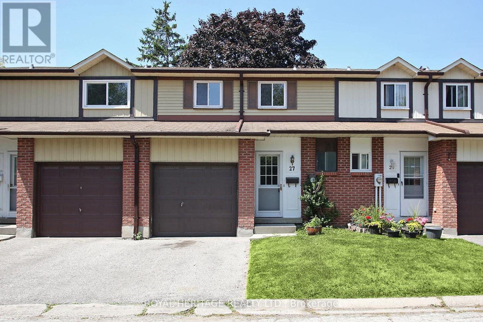 27 Parker Cres, Ajax, ON L1S 3R4