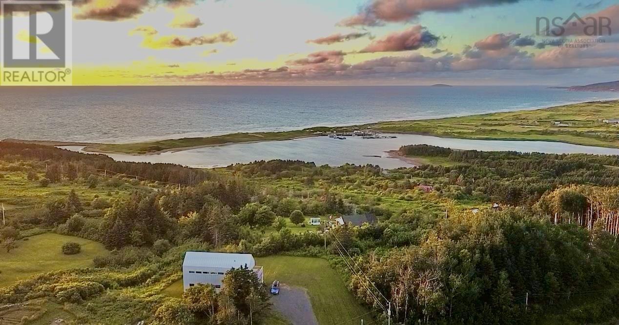 144 Broad Cove Banks Rd, Inverness, NS B0E 1N0