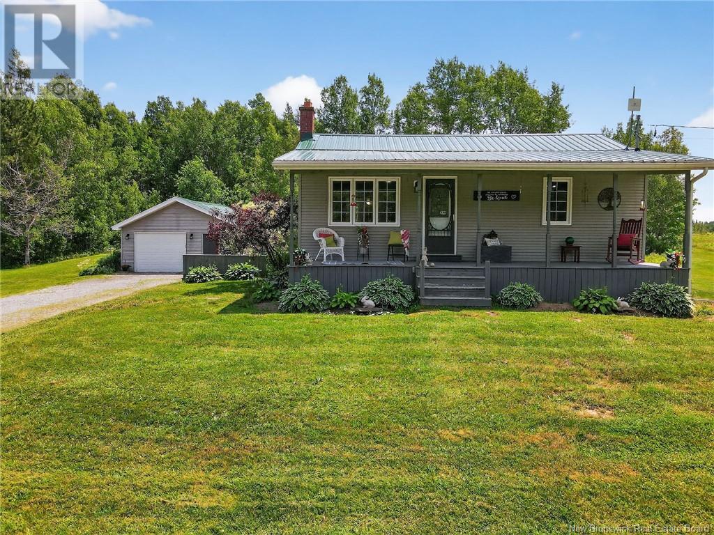 842 Route 485, Saint-paul, NB E4T 3M2