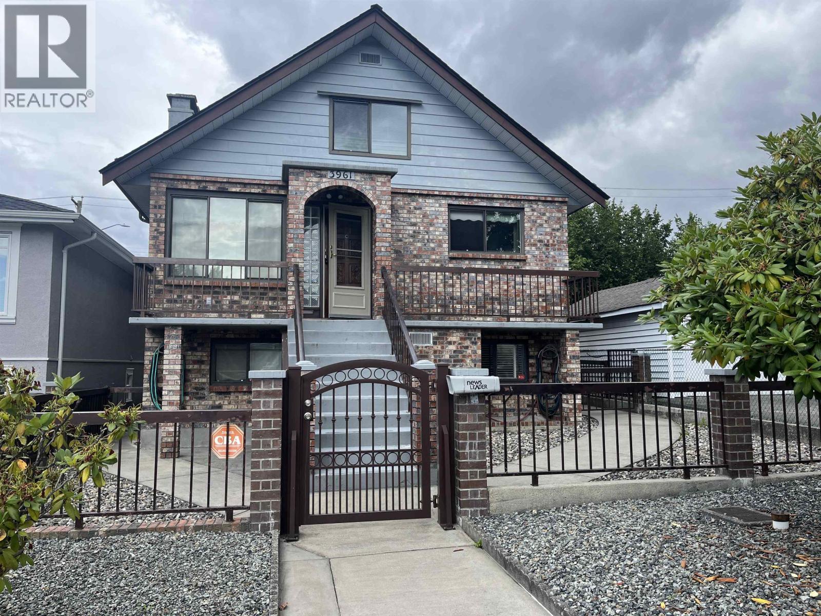 3961 Venables St, Burnaby, BC V5C 2Z3