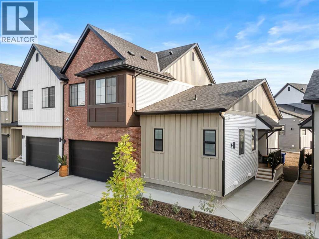 201 Cooperswood Green Sw Unit 203, Airdrie, AB T4B 3Y6
