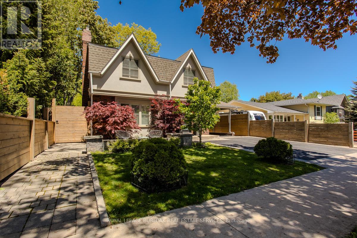 5253 Bromley Rd, Burlington Appleby, ON L7L 3G1
