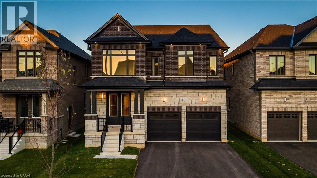 17 Mary Watson St, North Dumfries, ON N0B 1E0