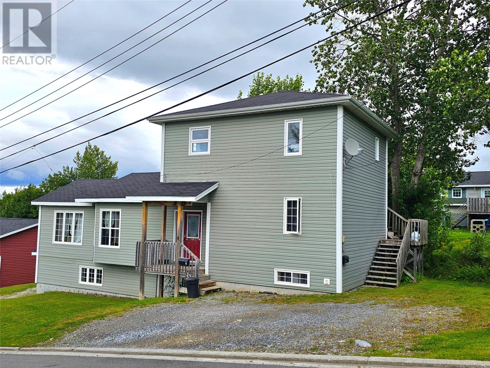 9 Empire Ave, Corner Brook, NL A2H 5X1