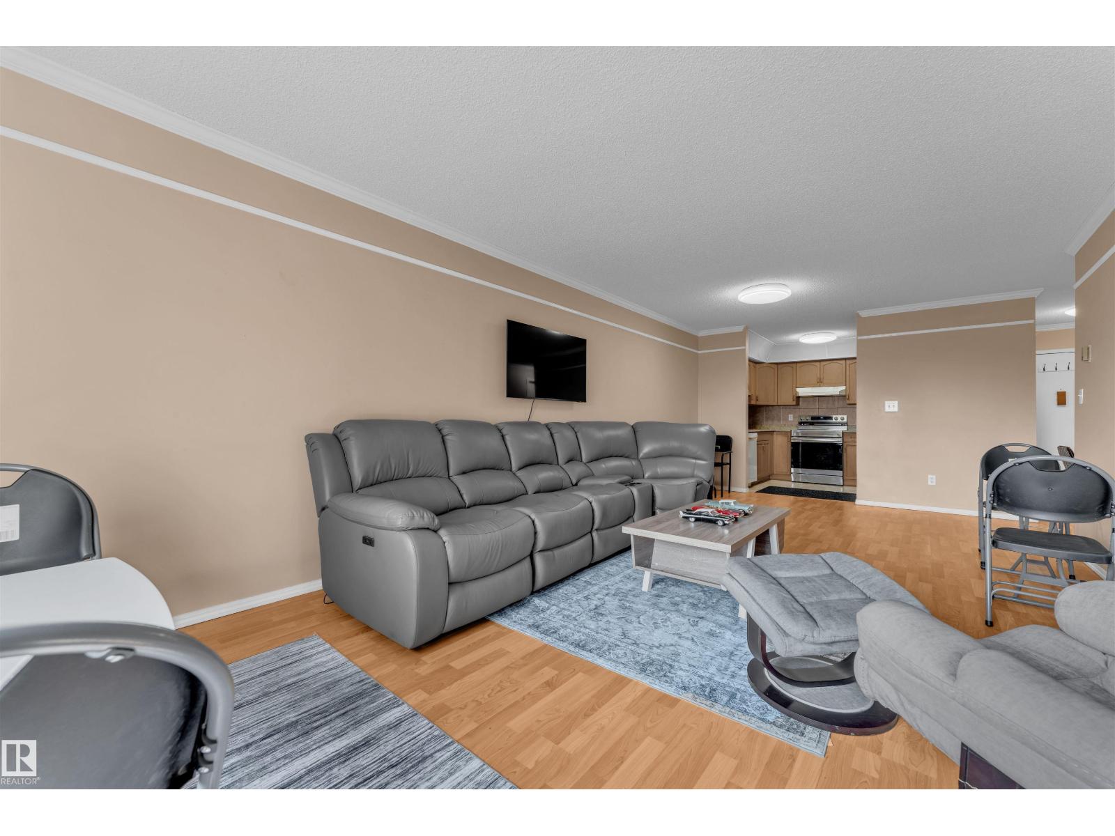 18020 95 Avenue Northwest #306, Edmonton, AB T5T 6B2