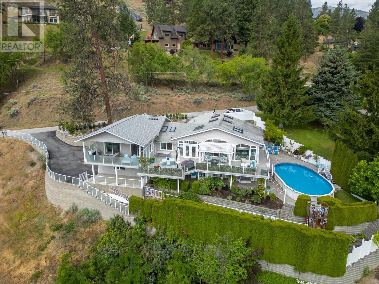 191 Oak Ave, Kaleden, BC V0H 1K0