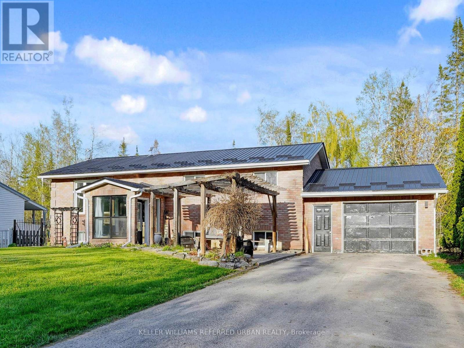 30 Trent River Rd N, Kawartha Lakes, ON K0M 1B0
