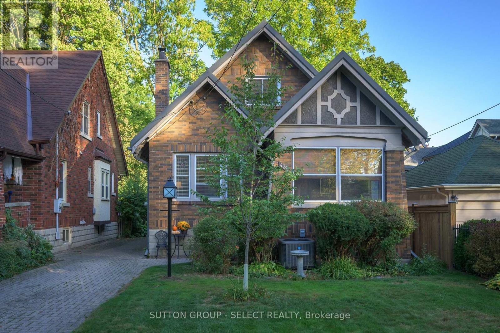 422 Cheapside St, London, ON N5Y 3X1