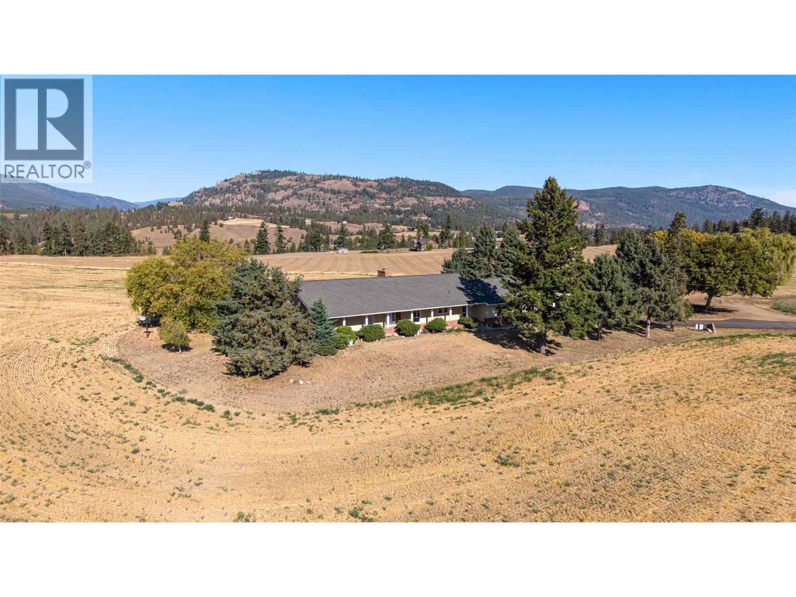 683 Clinton Rd, Spallumcheen, BC V4Y 0P3