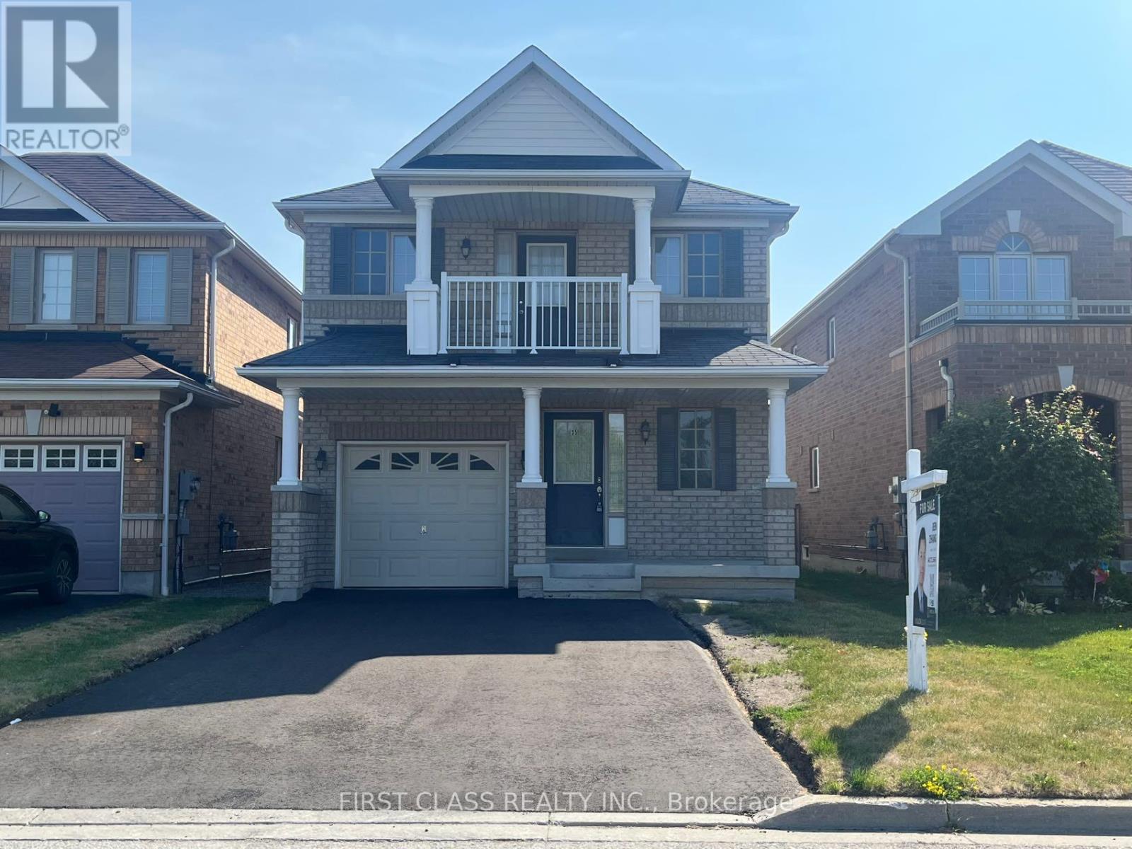 35 Kirkland Pl, Whitby, ON L1P 1X3
