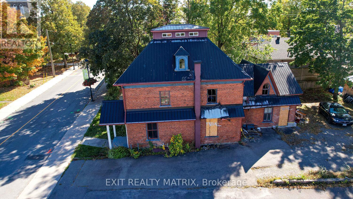 310 Prescott St, North Grenville, ON K0G 1J0