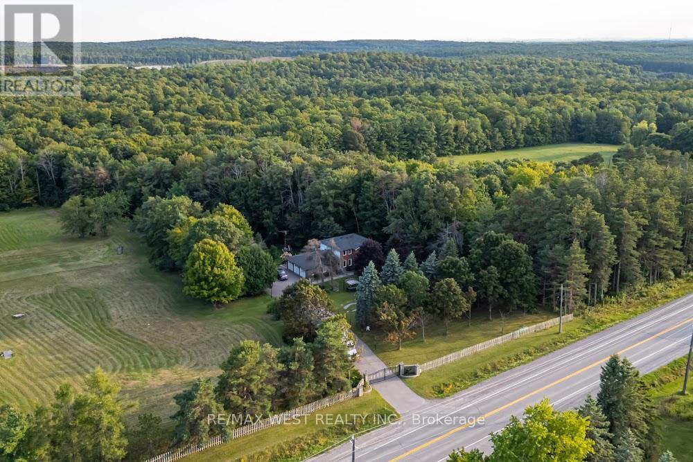 21 661 Regional Rd, Uxbridge, ON L9L 1B5