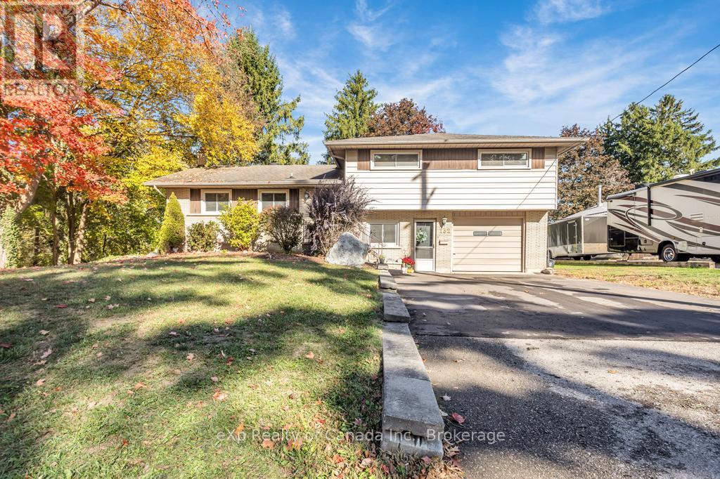 132 N Street E, Tillsonburg, ON N4G 1B5