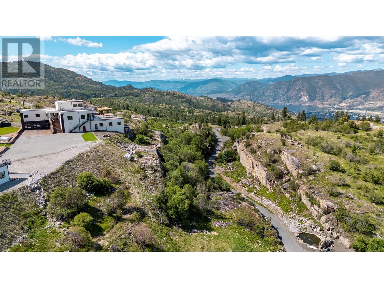 148 Garnet Way, Penticton, BC V2A 8V9