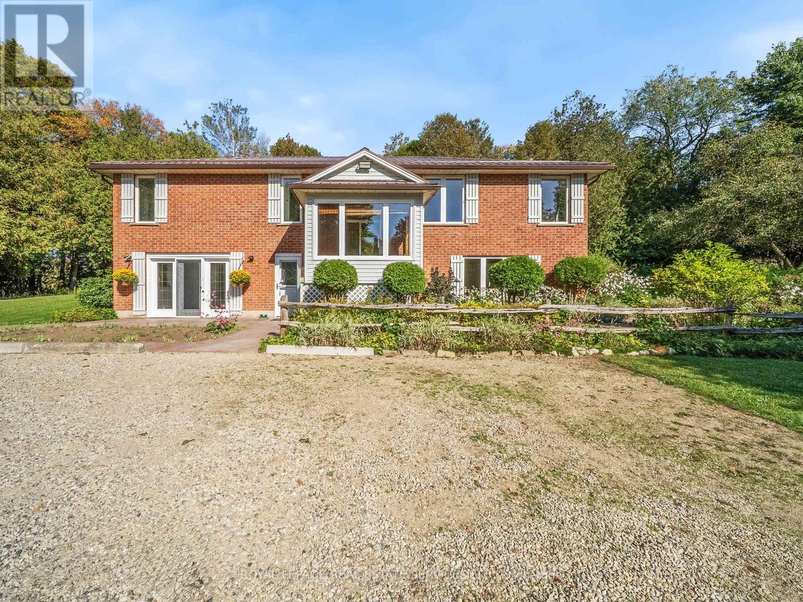 7174 Highway 89, Wellington North, ON N0G 2L0
