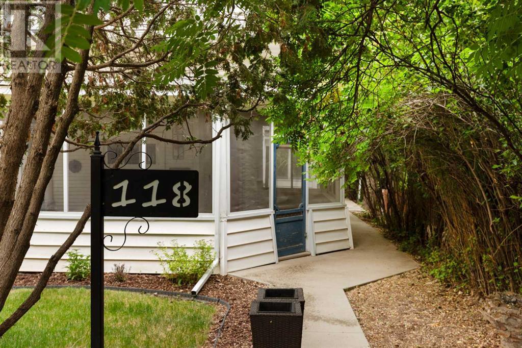 2 Street Sw Unit 118, Medicine Hat, AB T1A 4A8
