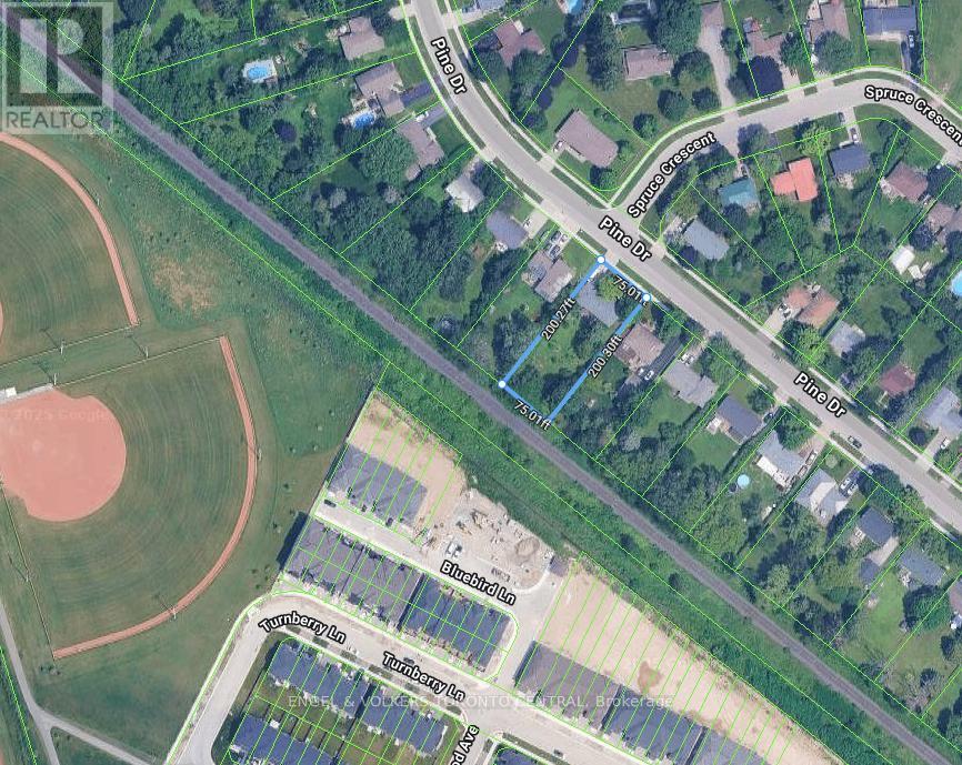 231 Pine Dr, Barrie, ON L4N 4H6
