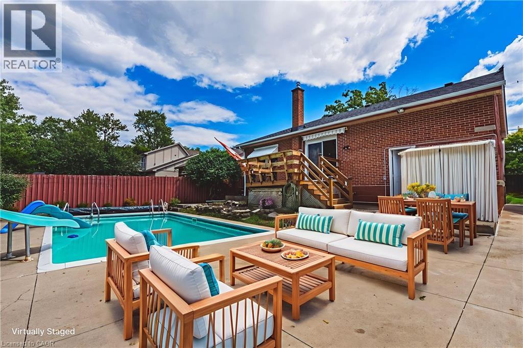 40 Wyngate Ave, Hamilton, ON L8G 1T2