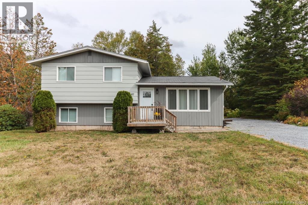 87 Stock Farm Rd, Quispamsis, NB E2G 2A2