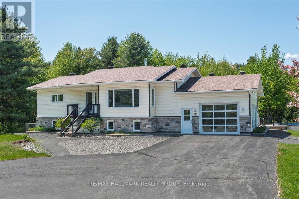 1720 Des Pins Rd, The Nation, ON K0A 2M0