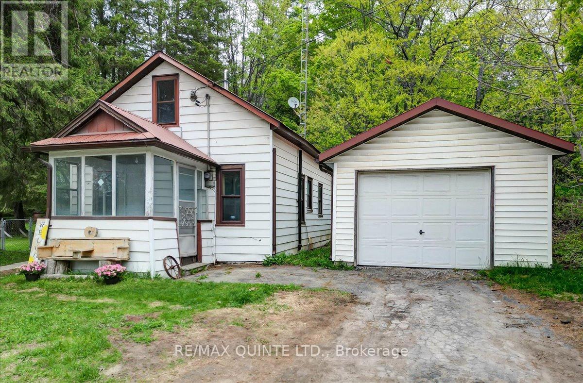 172 County Road 504 Rd, North Kawartha, ON K0L 1A0