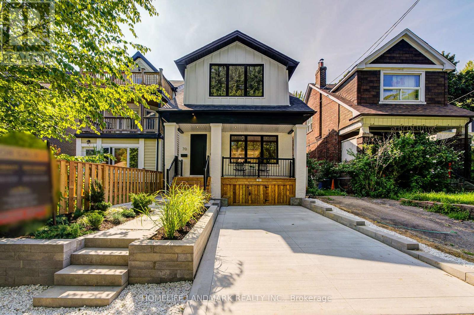 70 Hiawatha Rd, Toronto, ON M4L 2X8