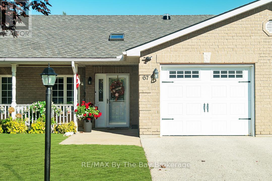 67 Meadow Ln, Wasaga Beach, ON L9Z 0A3