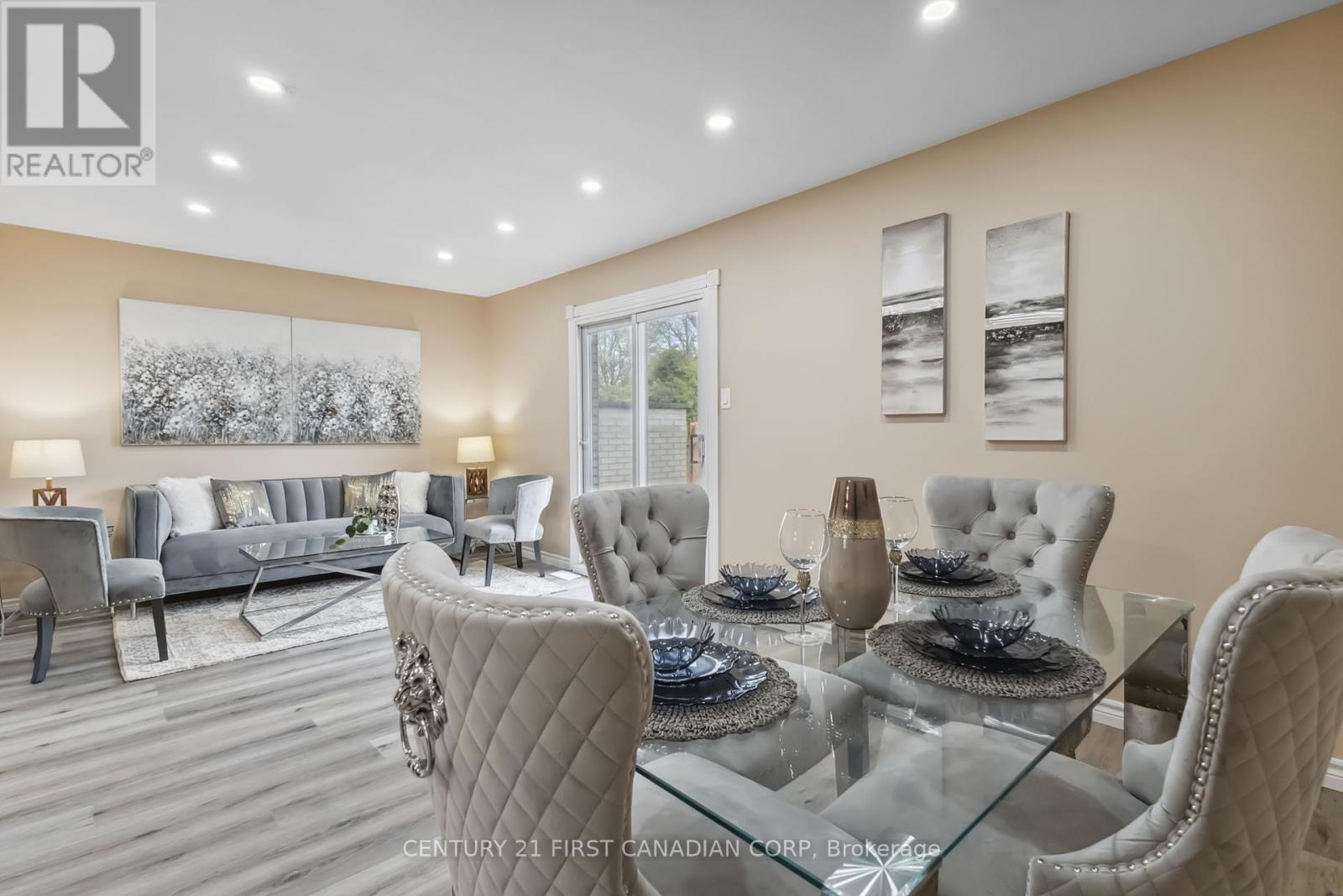 2 155 Boullee St, London, ON N5Y 1T9