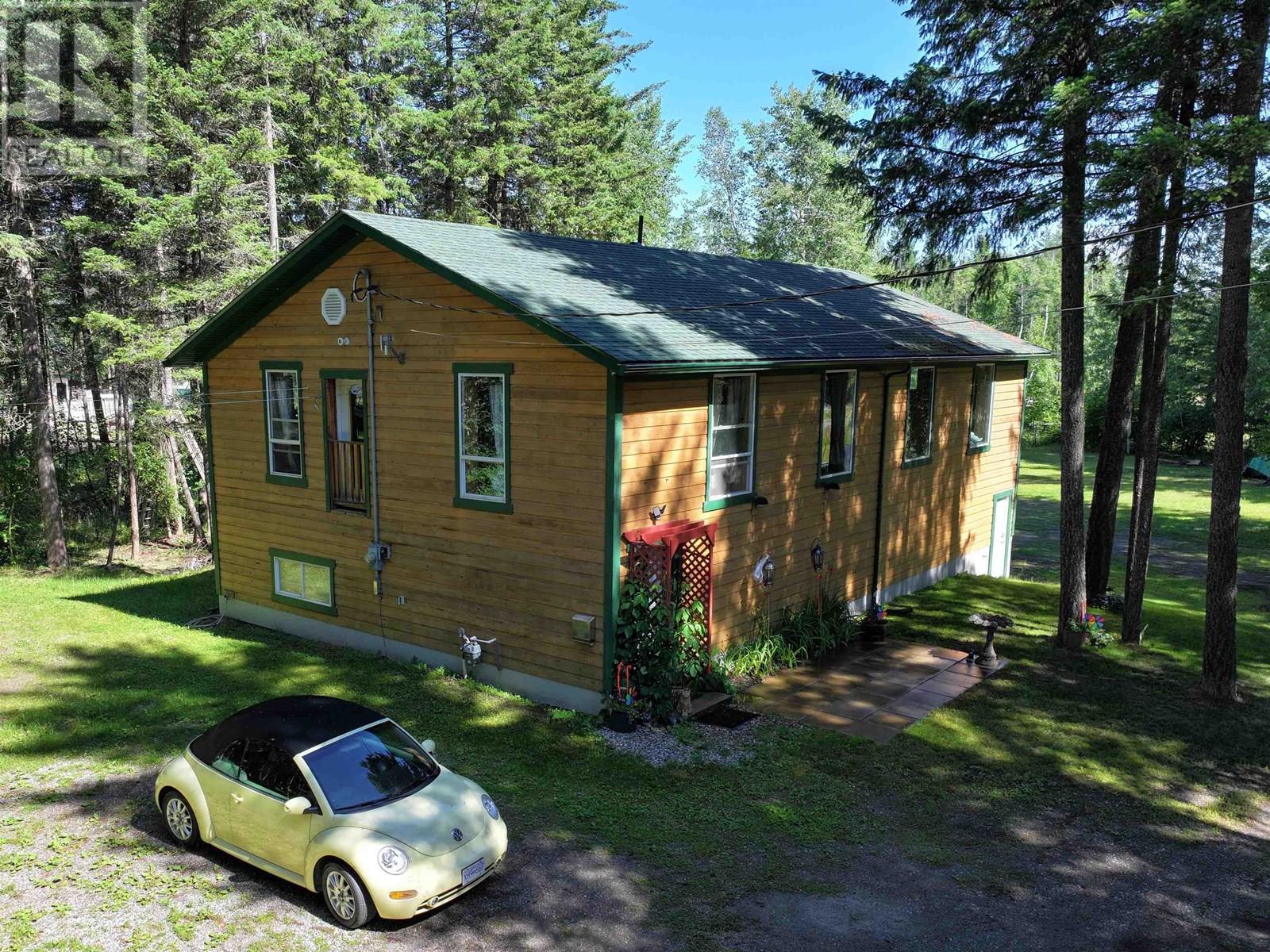 112 Corey Rd, Quesnel, BC V2J 6J9
