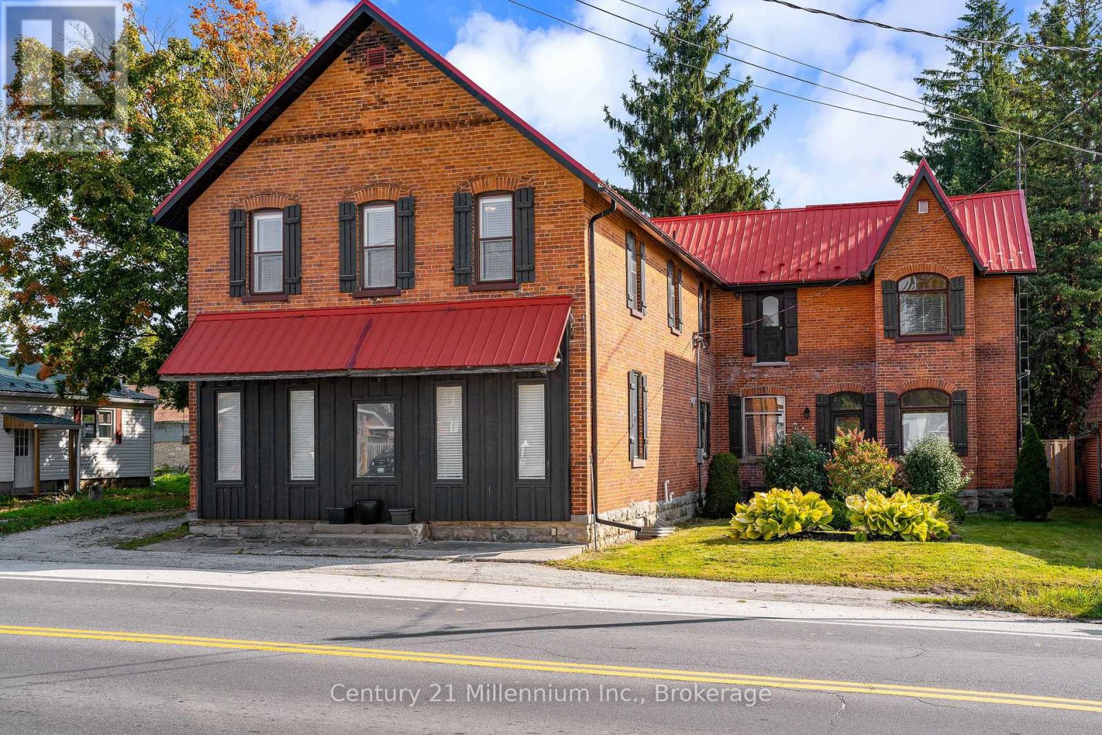 794093 County Road 124, Clearview Singhampton, ON N0C 1M1