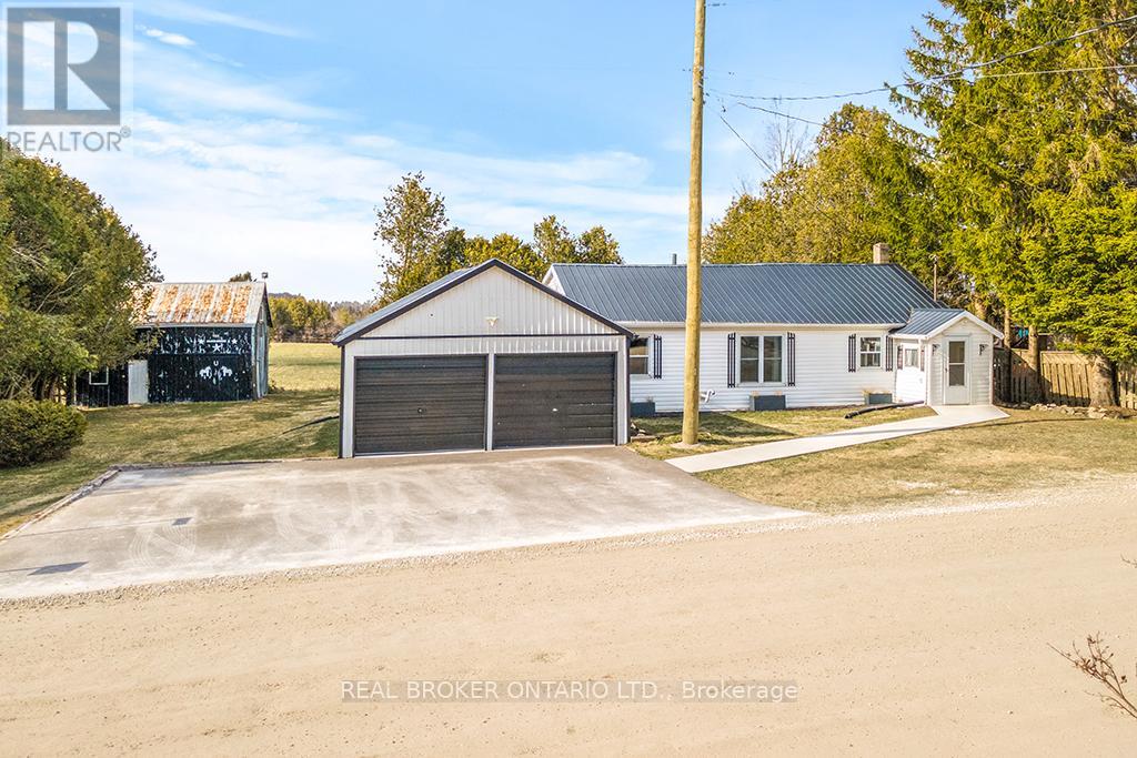 326129 Concession Road 3, Grey Highlands, ON N0C 1E0