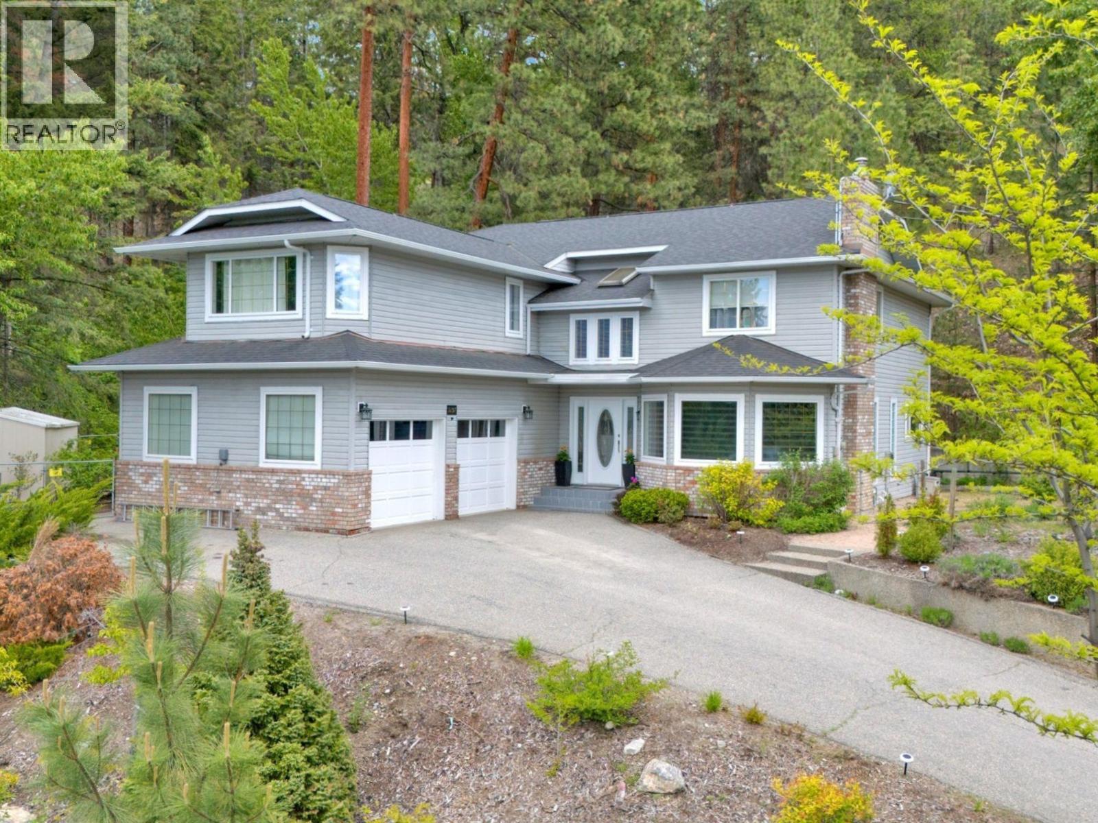 3257 Juniper Dr, Naramata, BC V0H 1N1