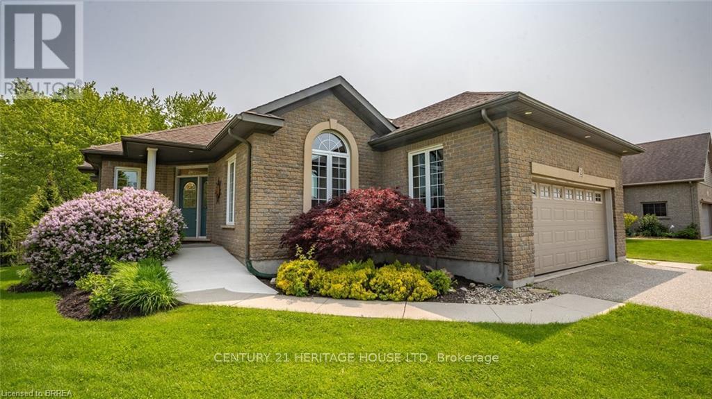 2 Hunter Dr S, Norfolk Port Rowan, ON N0E 1M0