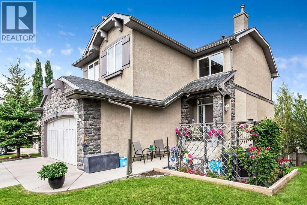 20 Sherwood Rise NW, Calgary, AB T3R 1P3