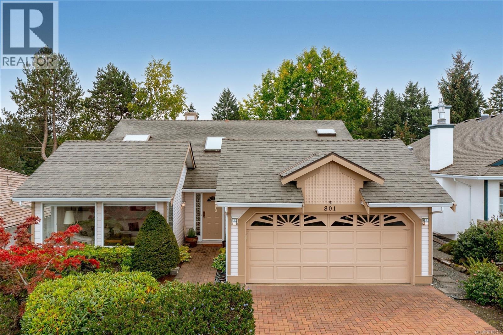 801 Country Club Dr, Cobble Hill, BC V8H 0K8